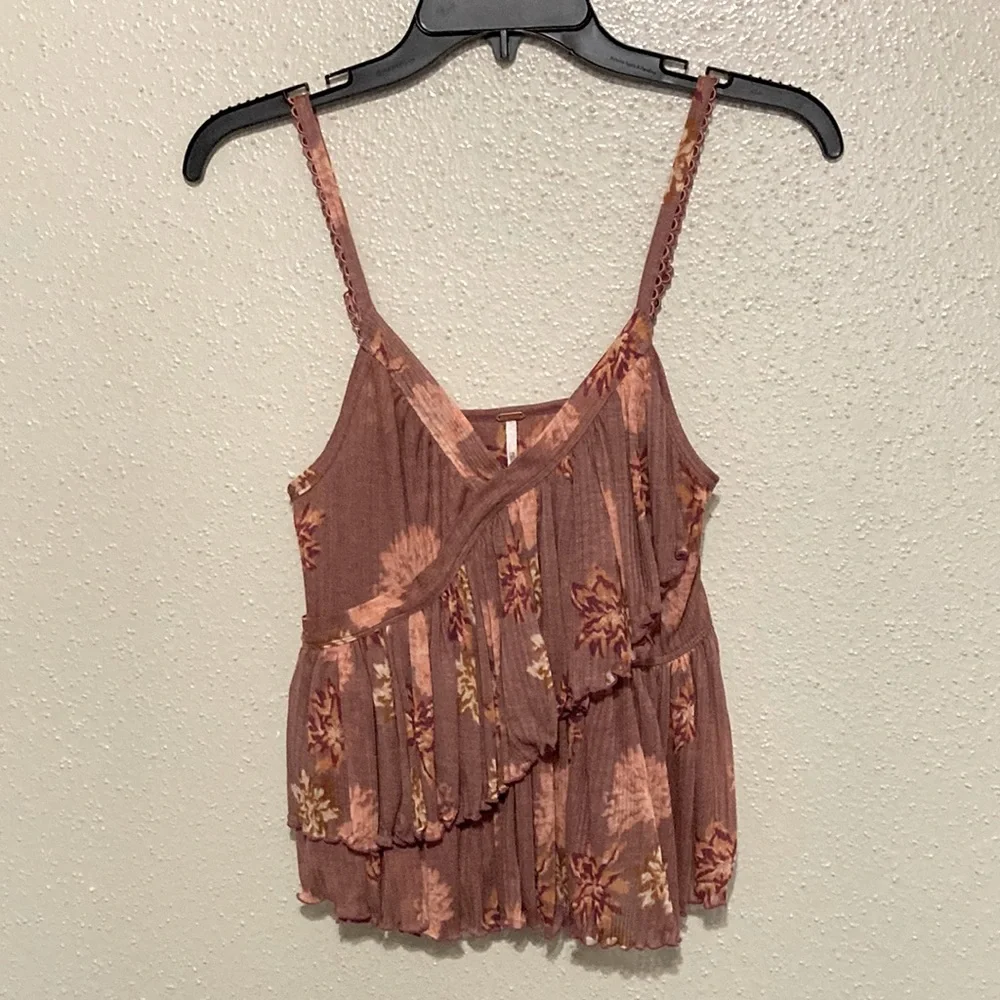 Free People Tank - Picture 1 of 7